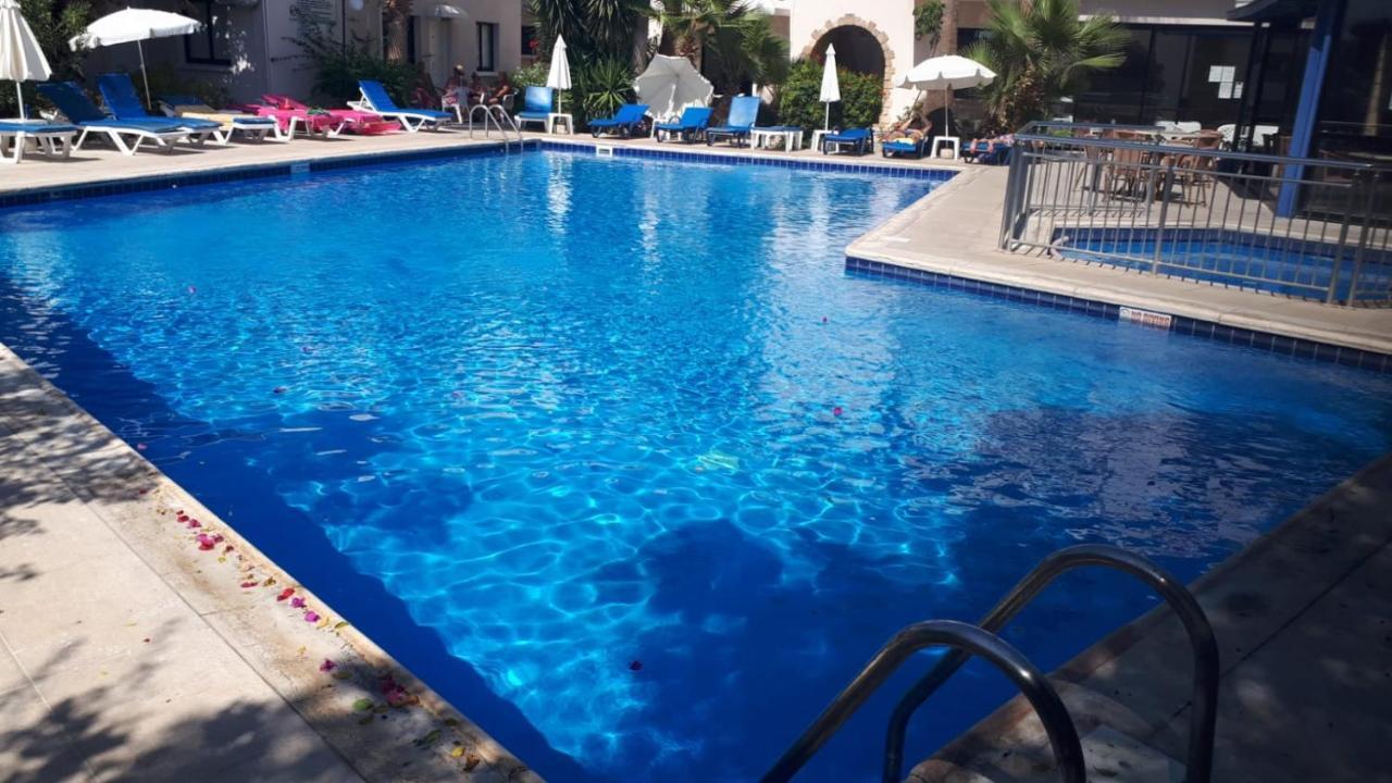 Cozy 1 Bedroom Apartment Close To The Beach Paphos Exteriör bild